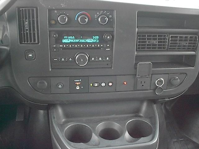 Photo of 2018 WHITE Chevrolet Express 3500