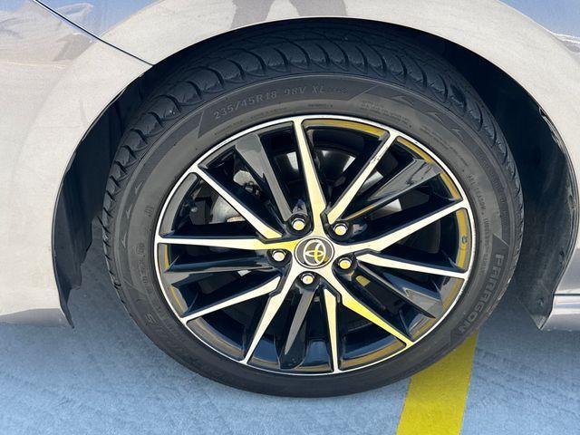 Photo of 2023 Predawn Gray Mica Toyota Camry
