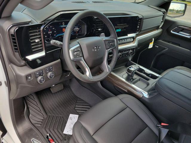 Photo of 2025 Summit White Chevrolet Silverado 1500