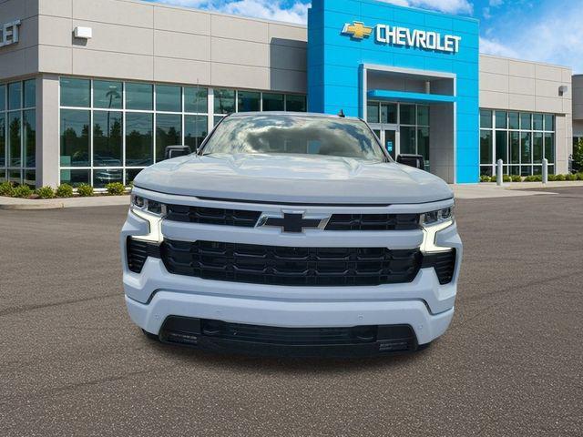 Photo of 2025 Summit White Chevrolet Silverado 1500