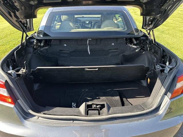 Photo of 2011 Gray Chrysler 200