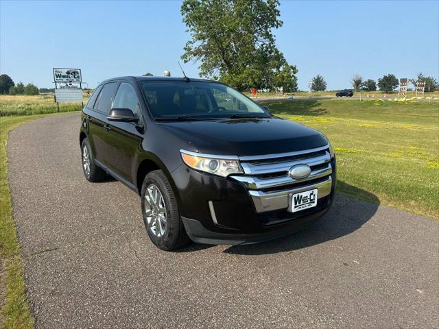 Photo of 2013 Burgundy Ford Edge