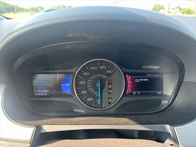 Photo of 2013 Burgundy Ford Edge