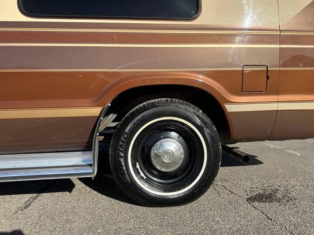 Photo of 1984 Brown Dodge Ram Van