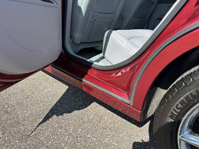 Photo of 2007 Burgundy Buick LaCrosse