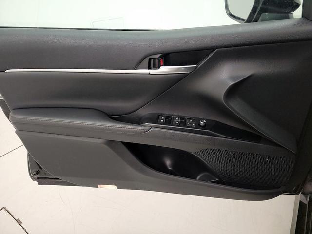 Photo of 2020 Black Toyota Camry