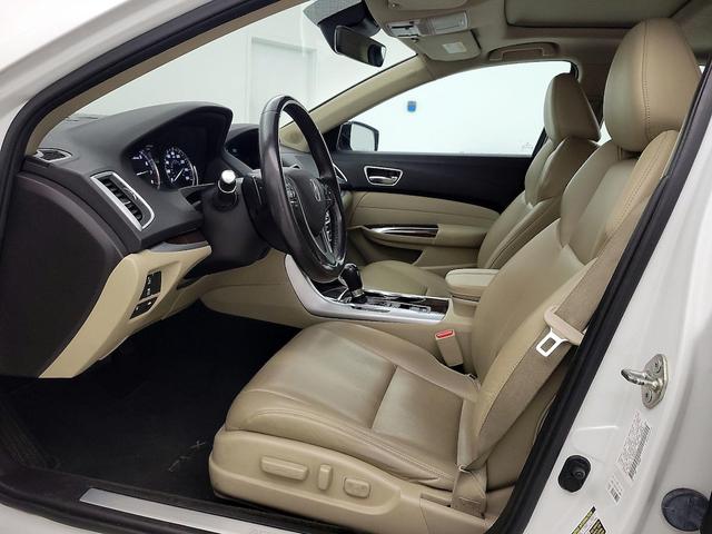 Photo of 2018 White Acura TLX