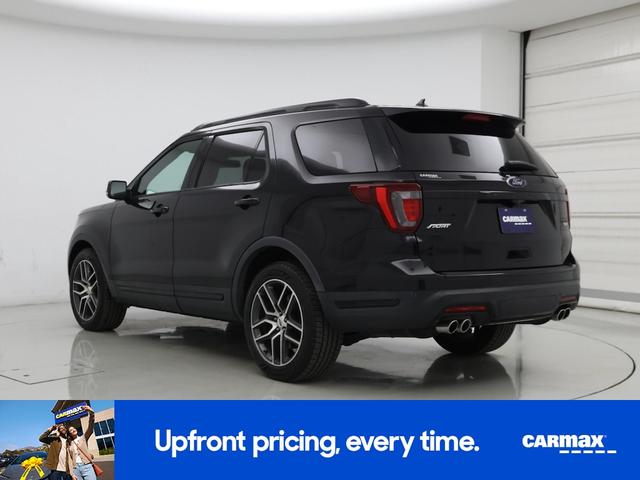 Photo of 2018 Black Ford Explorer