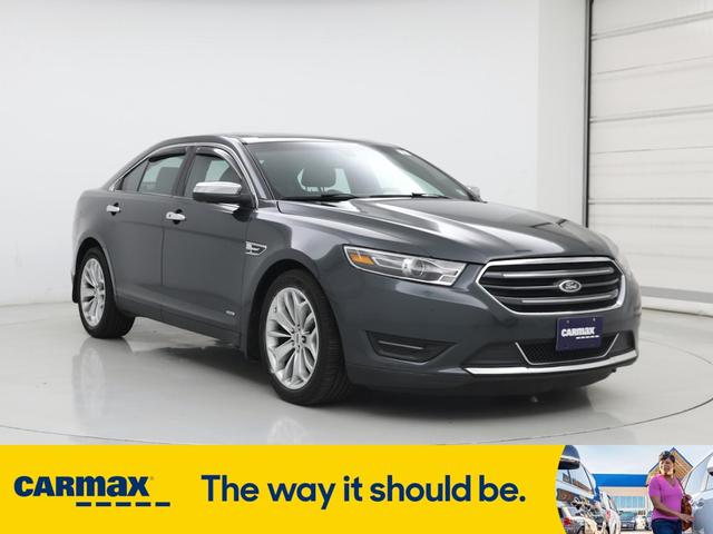2016 Ford Taurus