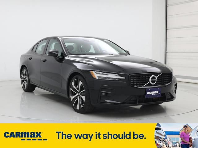 2022 Volvo S60