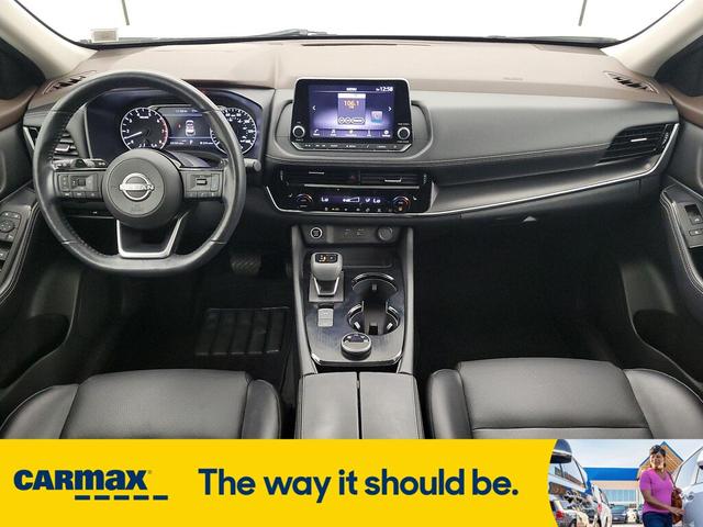 Photo of 2023 White Nissan Rogue