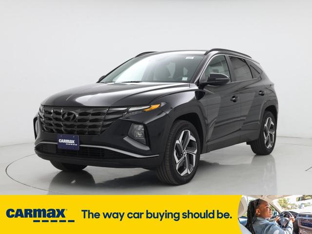 Photo of 2022 Black Hyundai TUCSON