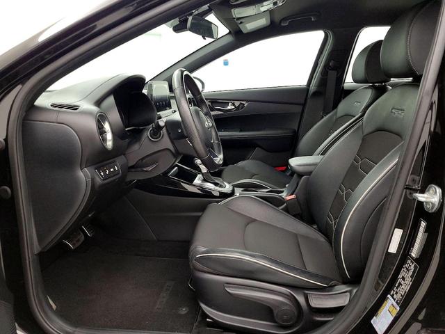 Photo of 2020 Black Kia Forte