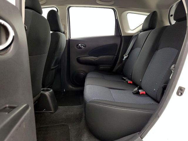 Photo of 2016 White Nissan Versa Note