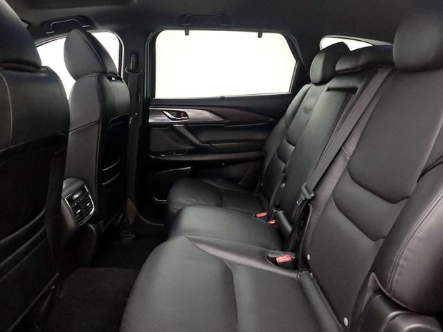 Photo of 2016 Red Mazda CX-9
