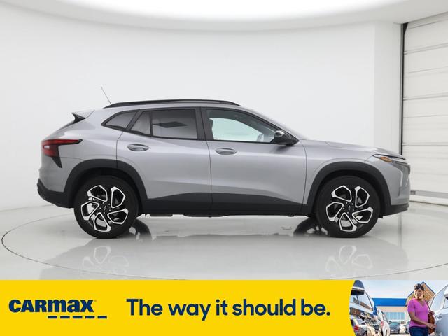 Photo of 2024 Gray Chevrolet Trax