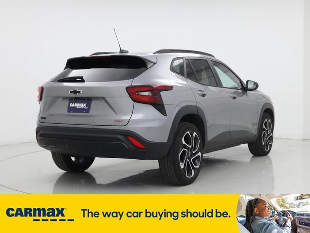 Photo of 2024 Gray Chevrolet Trax