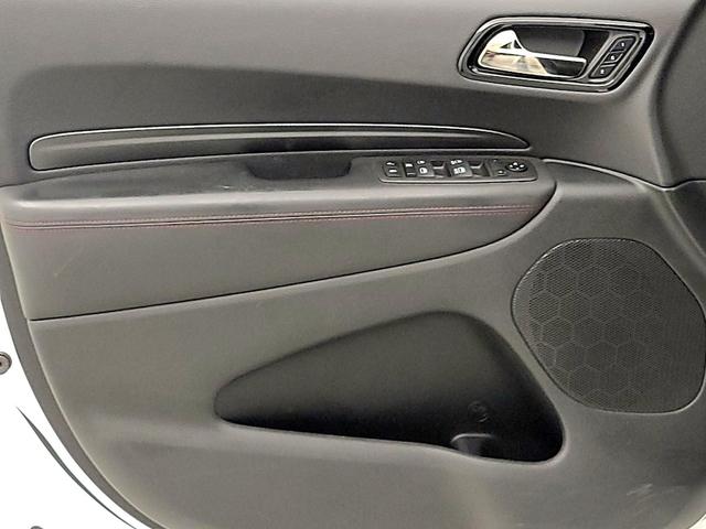 Photo of 2022 White Dodge Durango