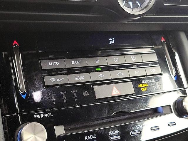 Photo of 2023 Black Lexus IS 350