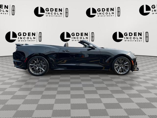 Photo of 2023 Black Chevrolet Camaro