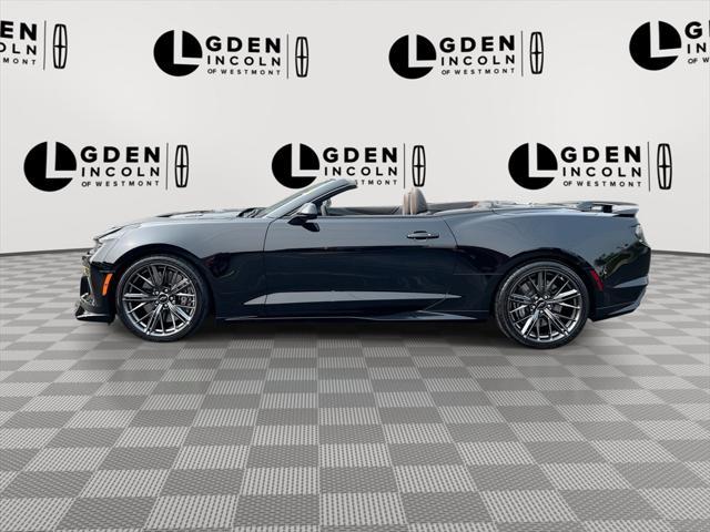 Photo of 2023 Black Chevrolet Camaro
