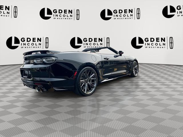 Photo of 2023 Black Chevrolet Camaro