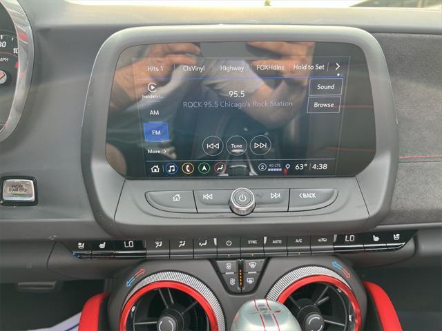Photo of 2023 Black Chevrolet Camaro