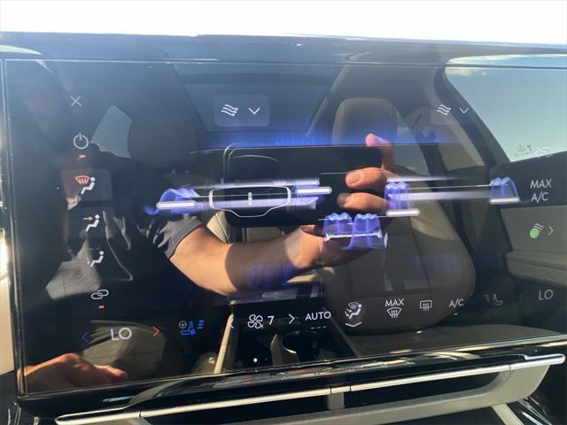 Photo of 2024 Red Carpet Metallic Tinted Clearcoat Lincoln Nautilus