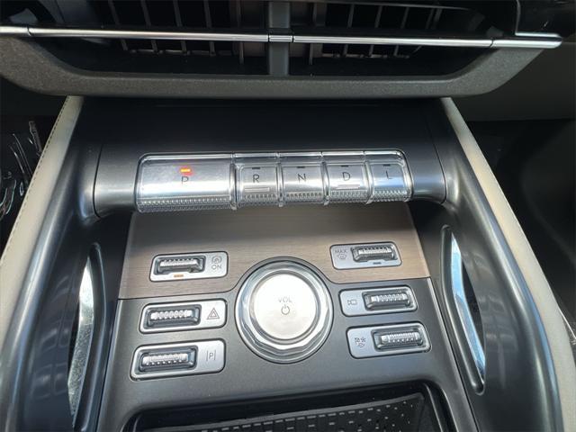 Photo of 2024 Red Carpet Metallic Tinted Clearcoat Lincoln Nautilus