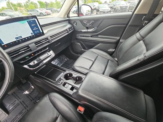 Photo of 2023 Red Carpet Metallic Tinted Clearcoat Lincoln Corsair