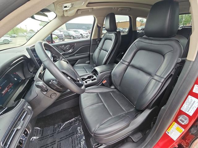 Photo of 2023 Red Carpet Metallic Tinted Clearcoat Lincoln Corsair