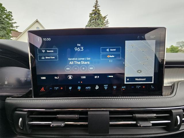 Photo of 2023 Red Carpet Metallic Tinted Clearcoat Lincoln Corsair