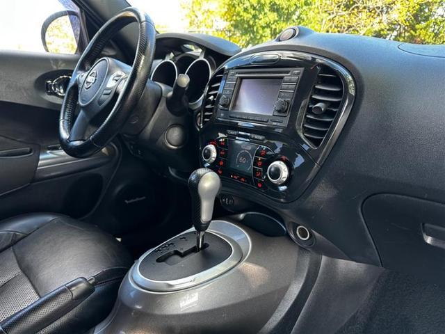 Photo of 2013 Brilliant Silver Nissan Juke