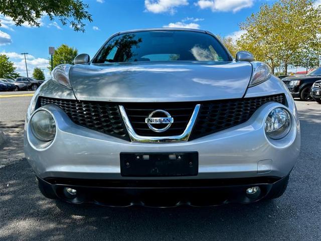 Photo of 2013 Brilliant Silver Nissan Juke