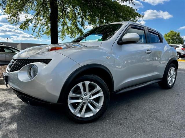 Photo of 2013 Brilliant Silver Nissan Juke