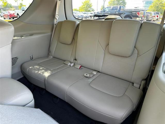 Photo of 2017  INFINITI QX80