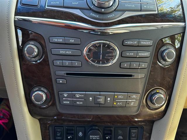 Photo of 2017  INFINITI QX80