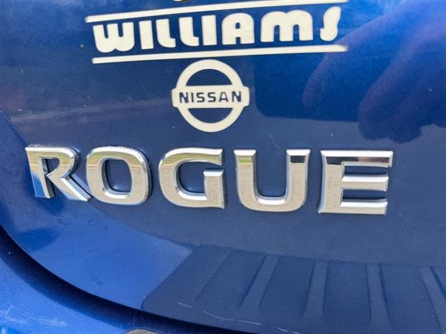 Photo of 2011 Indigo Blue Nissan Rogue