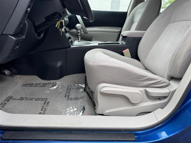 Photo of 2011 Indigo Blue Nissan Rogue