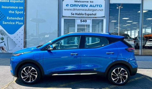 Photo of 2022 Bright Blue Metallic Chevrolet Bolt EUV
