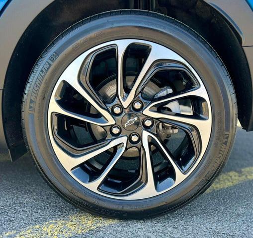 Photo of 2022 Bright Blue Metallic Chevrolet Bolt EUV