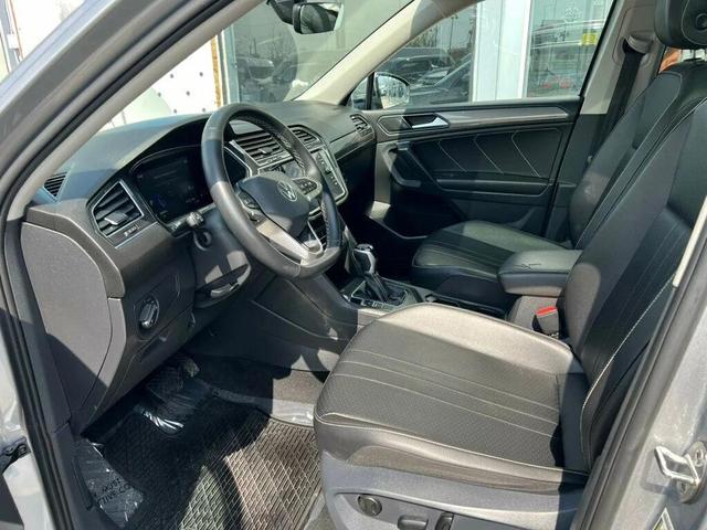 Photo of 2022 Pyrite Silver Metallic Volkswagen Tiguan
