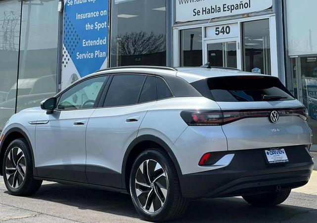 Photo of 2022 Scale Silver Metallic Volkswagen ID.4