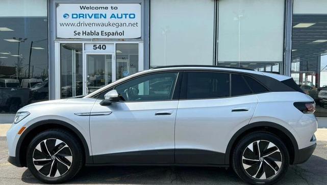 Photo of 2022 Scale Silver Metallic Volkswagen ID.4