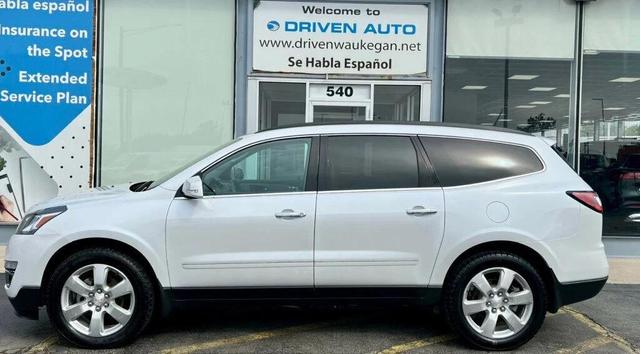 Photo of 2017 Summit White Chevrolet Traverse