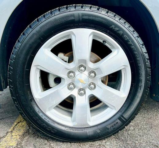 Photo of 2017 Summit White Chevrolet Traverse