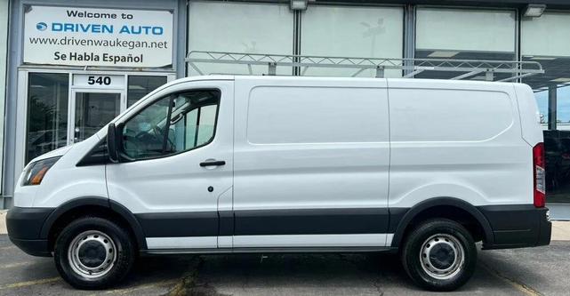 Photo of 2017 Oxford White Ford Transit-250