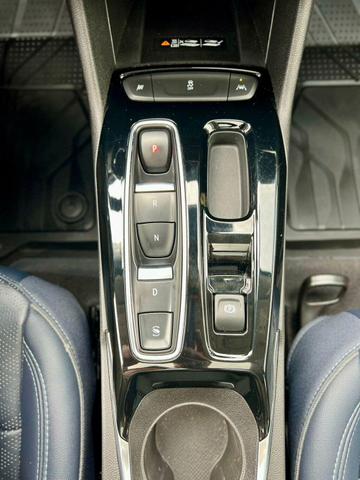 Photo of 2022 Summit White Chevrolet Bolt EUV