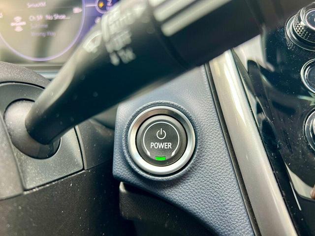 Photo of 2022 Summit White Chevrolet Bolt EUV