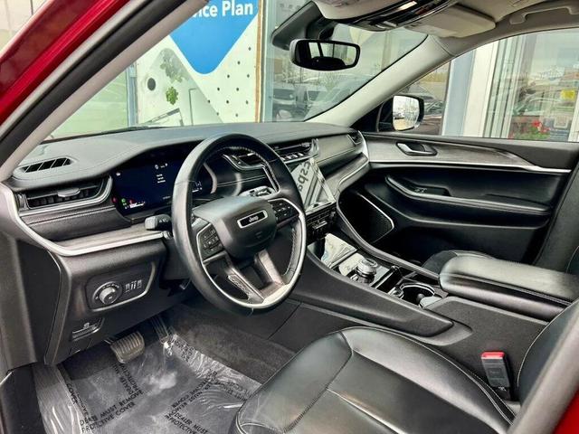 Photo of 2021 Velvet Red Pearlcoat Jeep Grand Cherokee L